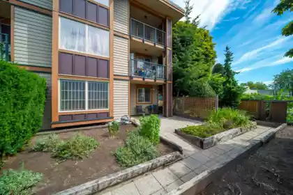 110 5000 Imperial Street, Burnaby, BC