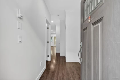 Kitchen Photo of 17 7247 140 Street, Surrey, BC
