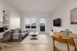 419 2450 Garden Drive, Vancouver, BC