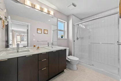 Powder Room Photo of 13 7848 209 Street, Langley, BC