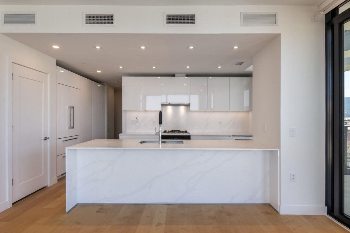 Dining Area Photo of 1705 135 E 13th Street, North Vancouver, BC