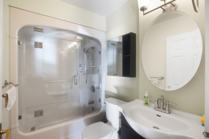 Community Amenities Photo (Clubhouse) of 2346 Westhill Drive, West Vancouver, BC