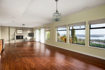 Outdoor Kitchen Photo of 2346 Westhill Drive, West Vancouver, BC