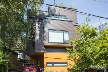 2 1152 Comox Street, Vancouver, BC, Vancouver — Townhouse for sale