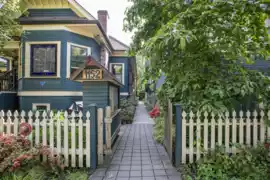 2 1152 Comox Street, Vancouver, BC