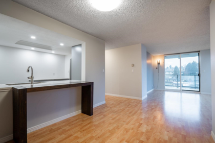 Bedroom 2 Photo of 806 121 Tenth Street, New Westminster, BC