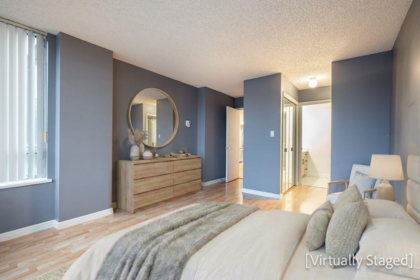 Office / Den Photo of 806 121 Tenth Street, New Westminster, BC