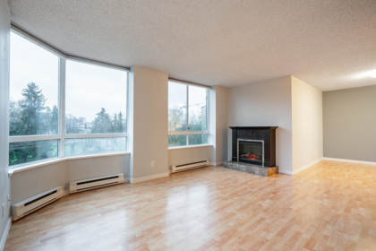 Pantry Photo of 806 121 Tenth Street, New Westminster, BC