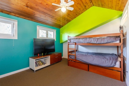 Hallway Photo of 3454 Liverpool Street, Port Coquitlam, BC
