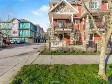 63 843 Ewen Avenue, New Westminster, BC