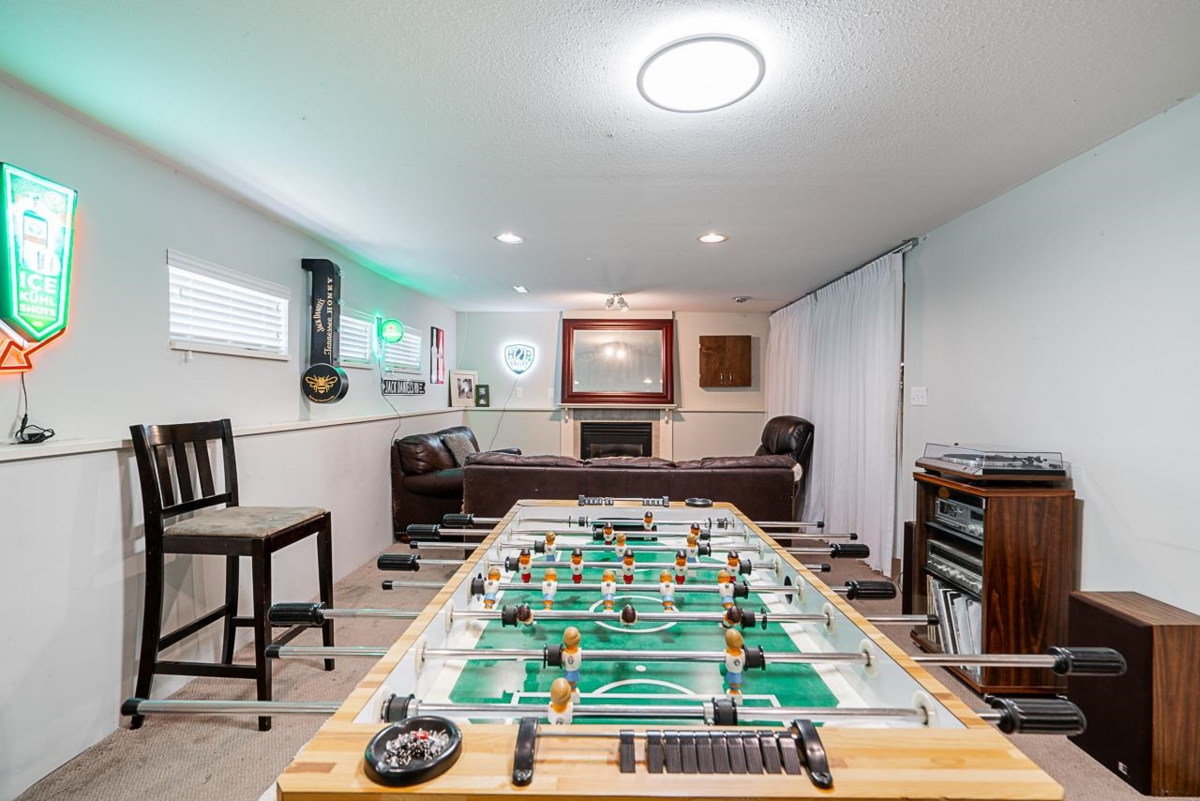 Garage Interior Photo of 14449 19a Avenue, Surrey, BC