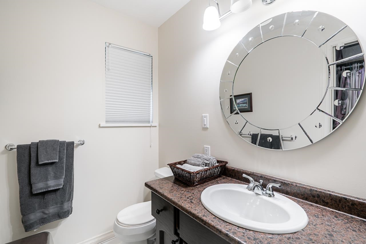 Loft / Bonus Room Photo of 14449 19a Avenue, Surrey, BC