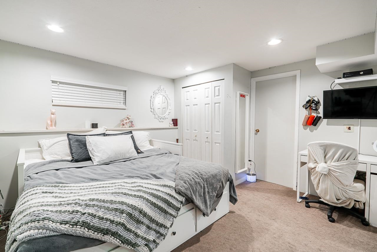 Outdoor Deck Photo of 14449 19a Avenue, Surrey, BC