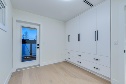 Basement Recreation Room Photo of 1 5459 Rhodes Street, Vancouver, BC