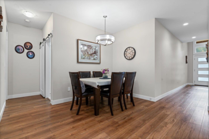 Breakfast Nook Photo of 85 46110 Thomas Road, Chilliwack, BC