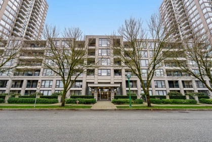 403 7138 Collier Street, Burnaby, BC, Burnaby — Apartment/Condo for sale