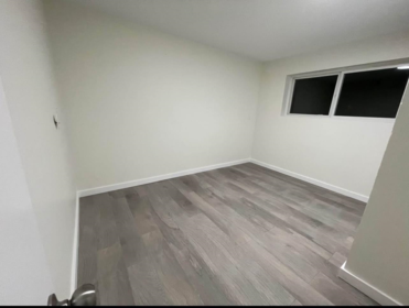 Office / Den Photo of 14860 89 Avenue, Surrey, BC
