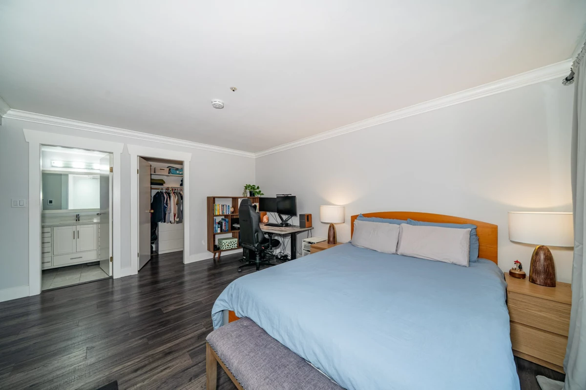 Walk-In Closet Photo of 304 7700 Gilbert Road, Richmond, BC