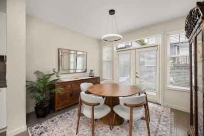 Kitchen Island Photo of 18 3461 Princeton Avenue, Coquitlam, BC