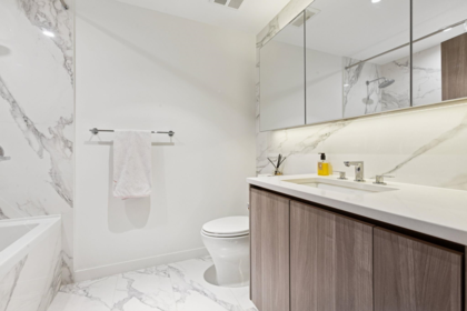 Primary Bathroom Photo of 838 3328 No. 3 Road, Richmond, BC