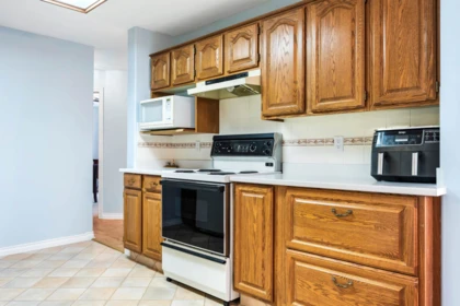 Primary Bedroom Photo of 214 8985 Mary Street, Chilliwack, BC