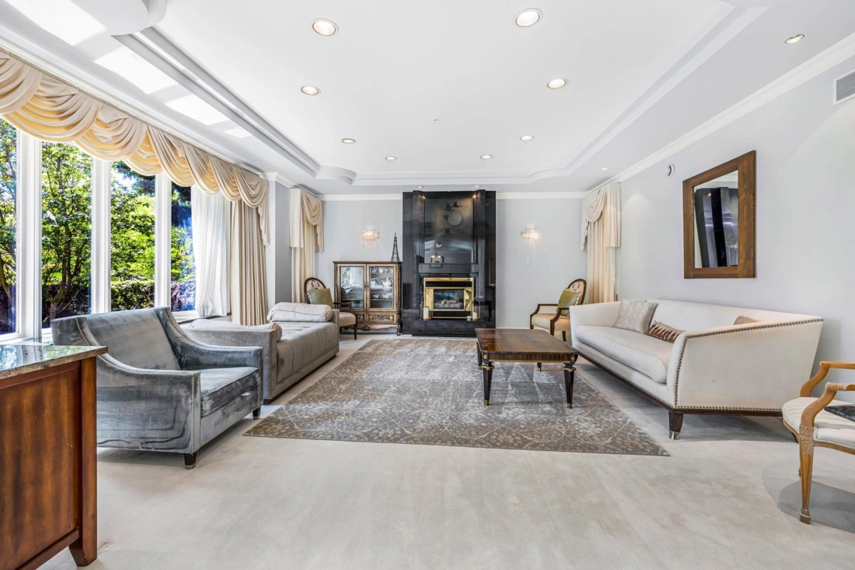 Kitchen Photo of 1569 W 35th Avenue, Vancouver, BC