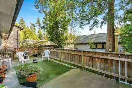 Garden / Landscaping Photo of 20580 46 Avenue, Langley, BC
