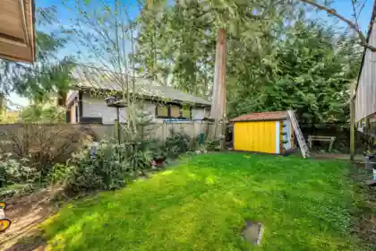 Outdoor Kitchen Photo of 20580 46 Avenue, Langley, BC