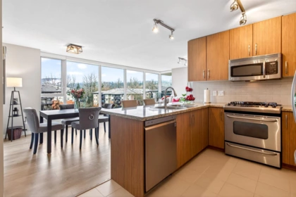 506 651 Nootka Way, Port Moody, BC, Port Moody — Apartment/Condo for sale