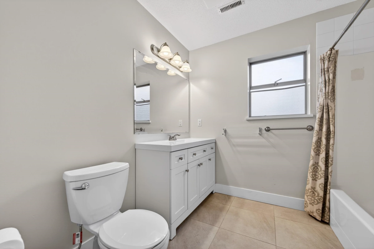 Bedroom 3 Photo of 21105 River Road, Maple Ridge, BC