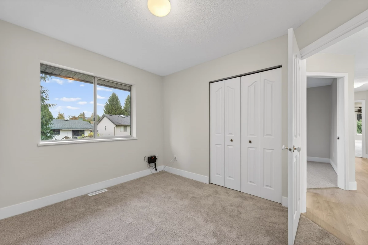 Hot Tub / Spa Photo of 21105 River Road, Maple Ridge, BC