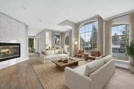 21105 River Road, Maple Ridge, BC