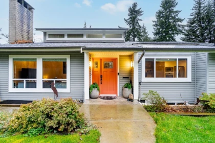 2673 128 Street, Surrey, BC, Crescent Bch Ocean Pk. — 5 bed single family residence for sale