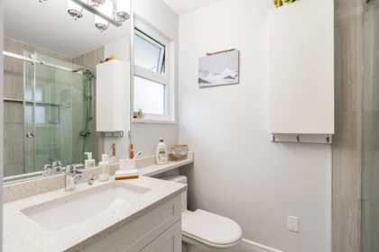 Guest Bathroom Photo of 2673 128 Street, Surrey, BC