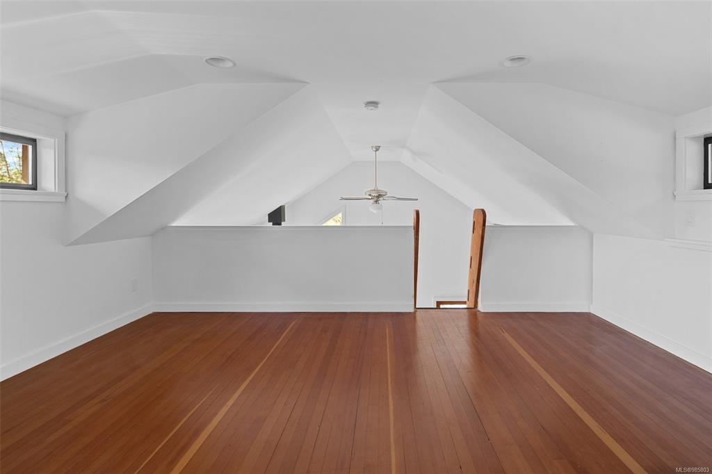 Basement Recreation Room Photo of 400 Baker Road, Salt Spring Island, BC