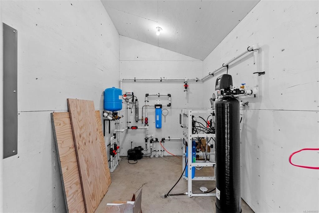 Breakfast Nook Photo of 400 Baker Road, Salt Spring Island, BC