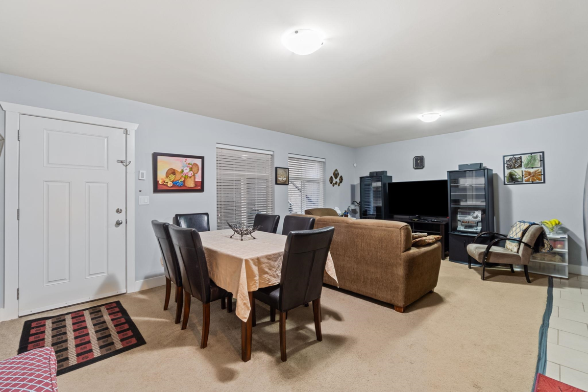 Hallway Photo of 8852 118 Street, Delta, BC