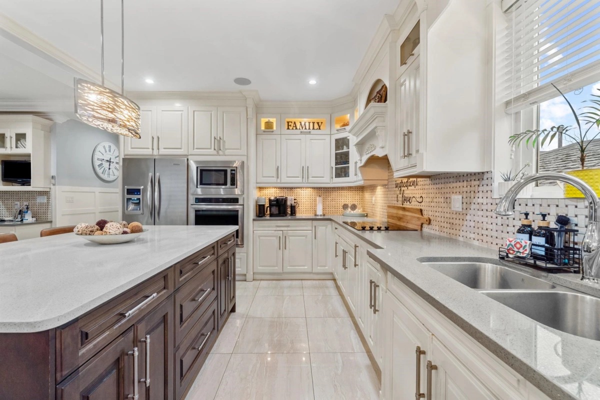 Kitchen Island Photo of 8852 118 Street, Delta, BC