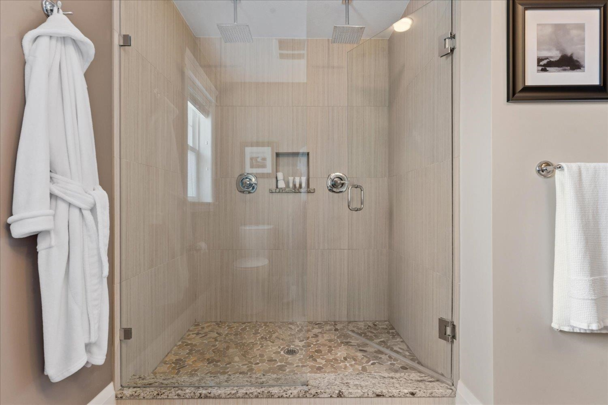 Backyard Photo of 5767 Garrison Boulevard, Chilliwack, BC