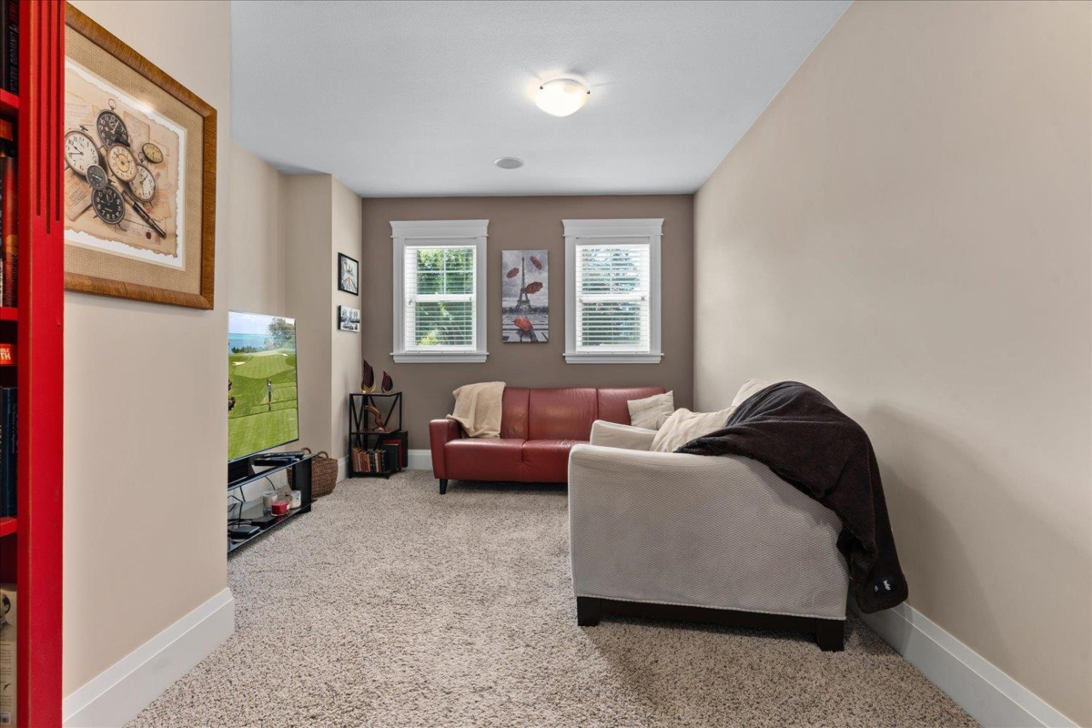 Front Yard Photo of 5767 Garrison Boulevard, Chilliwack, BC