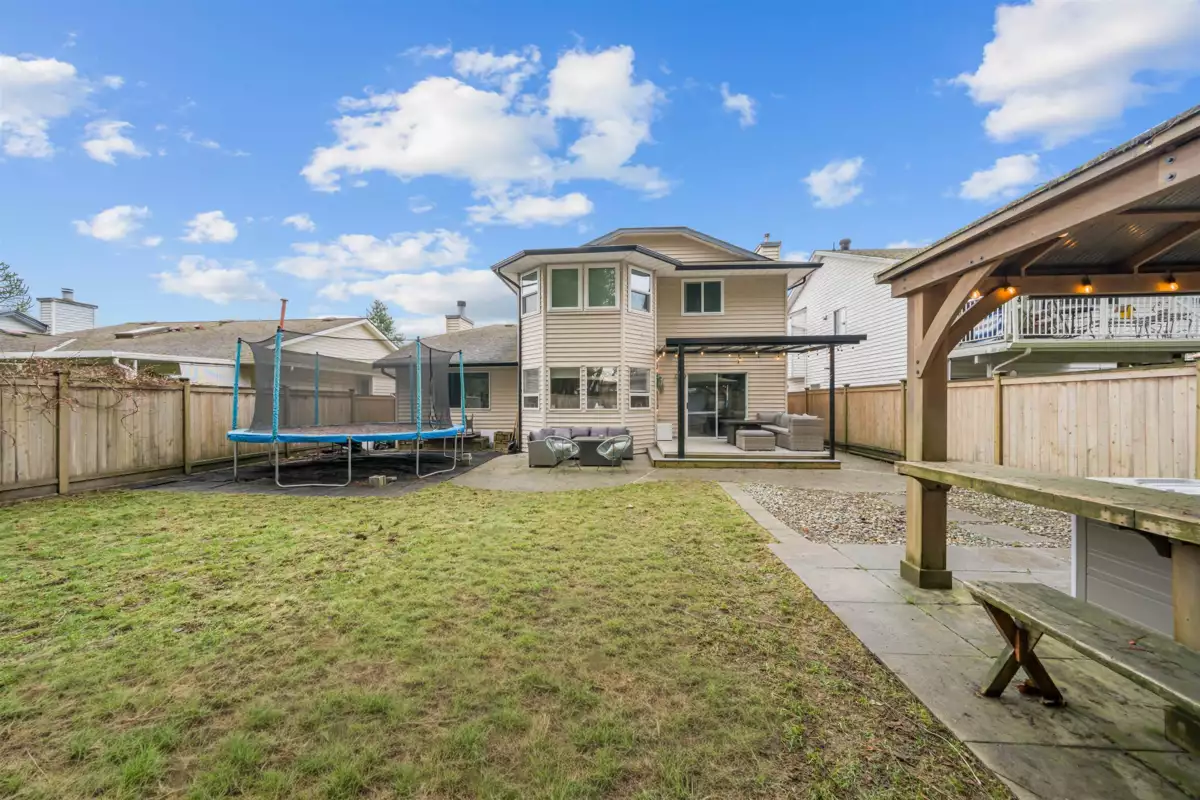Garage Interior Photo of 19566 Park Road, Pitt Meadows, BC