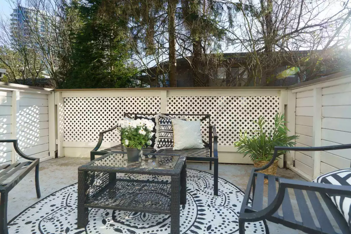 Garage Interior Photo of 110 15020 North Bluff Road, White Rock, BC