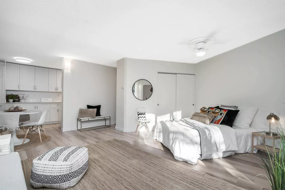 Office / Den Photo of 110 15020 North Bluff Road, White Rock, BC