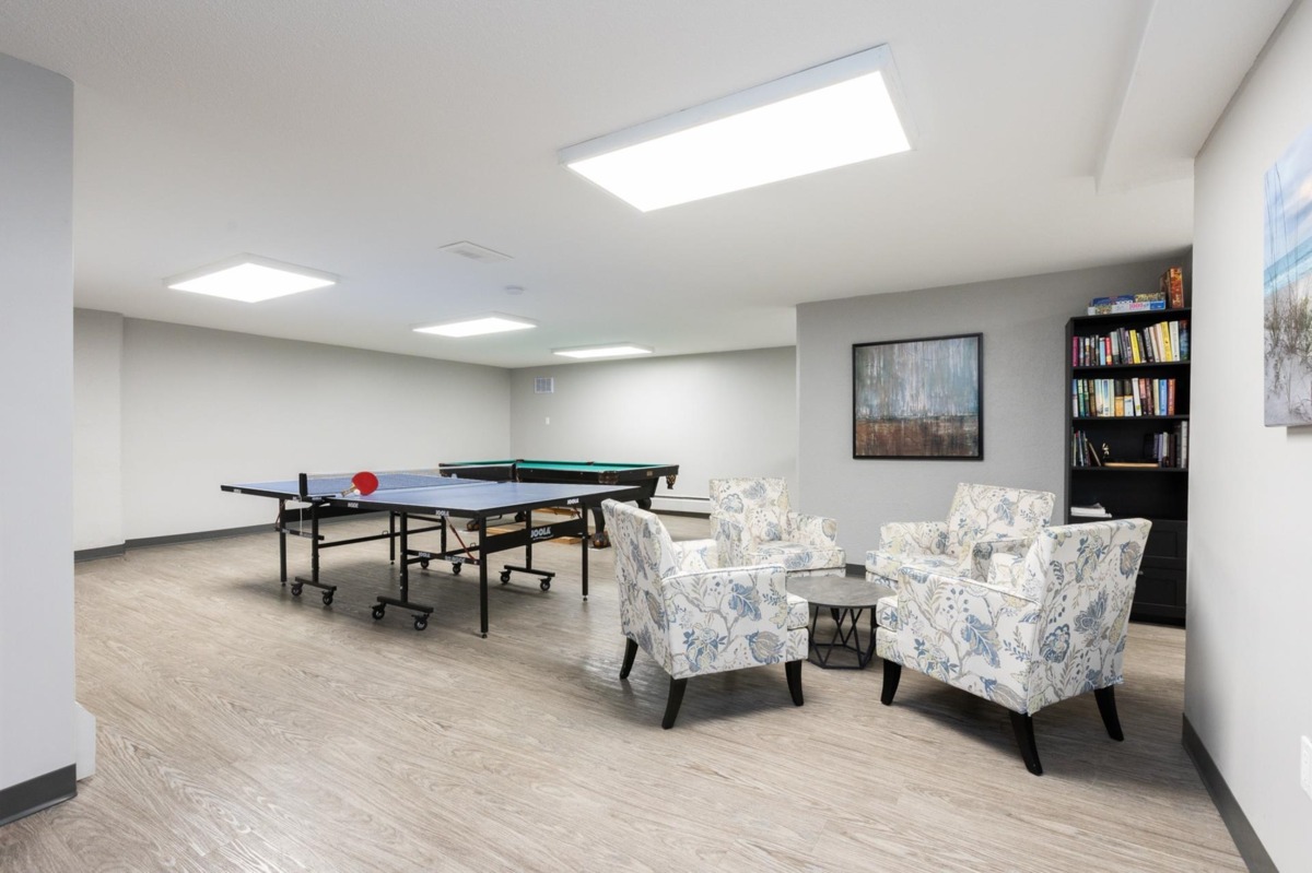 Outdoor Deck Photo of 110 15020 North Bluff Road, White Rock, BC