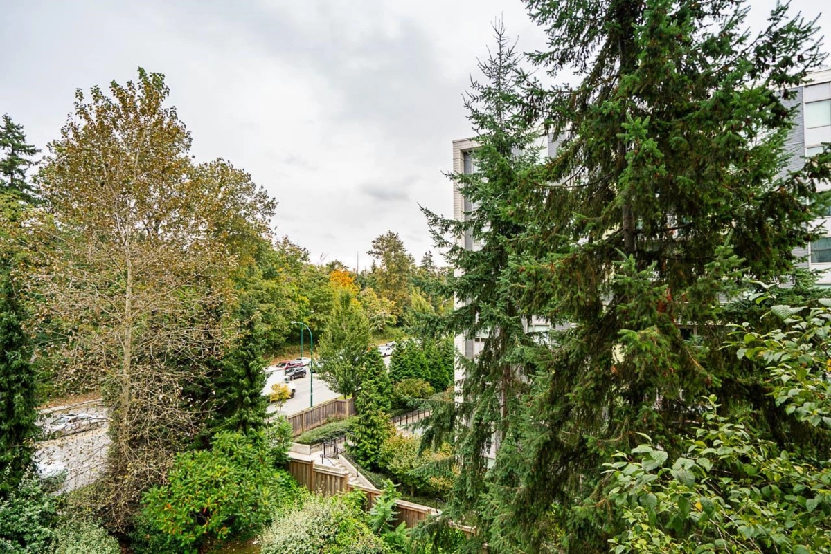 Staircase Photo of 709 2763 Chandlery Place, Vancouver, BC