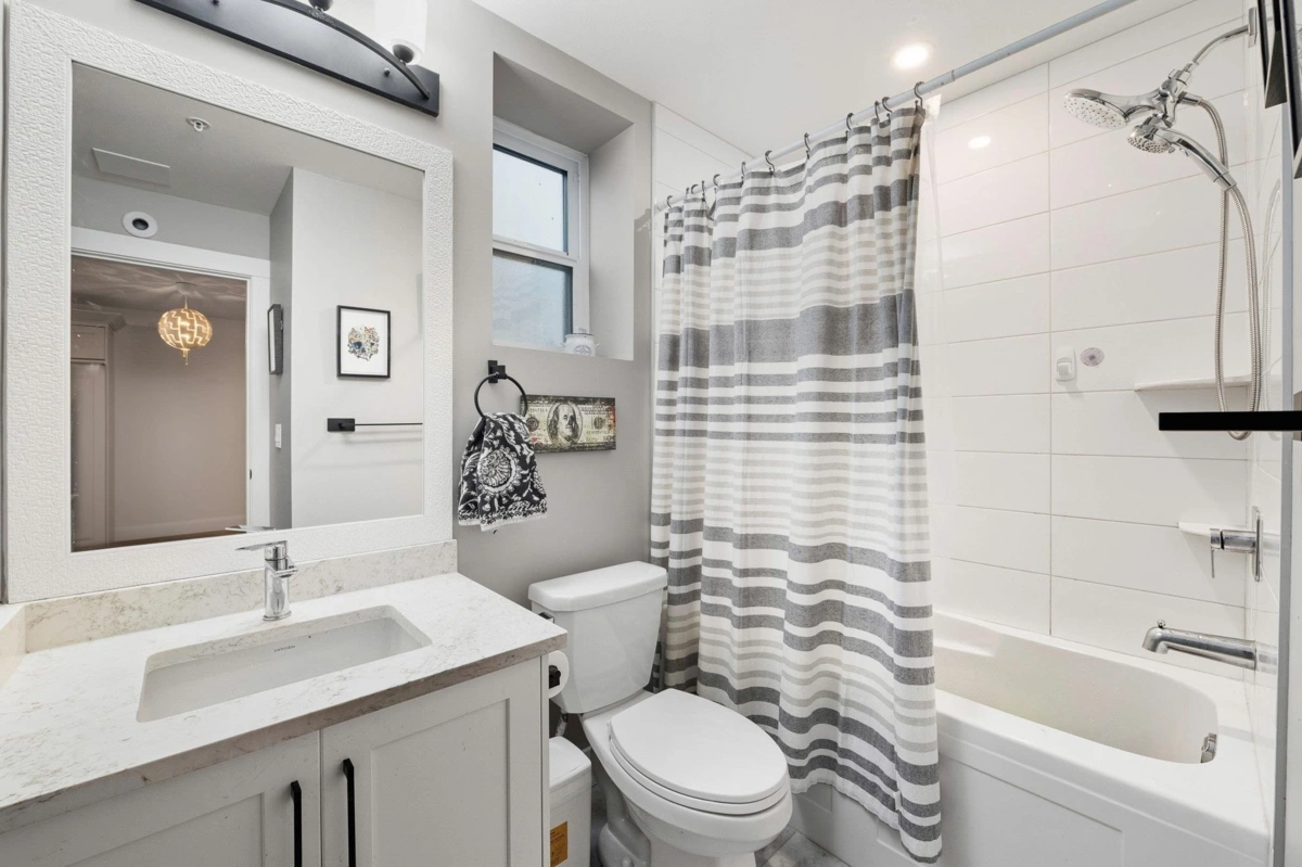 Front Yard Photo of 8689 Cedar Street, Mission, BC