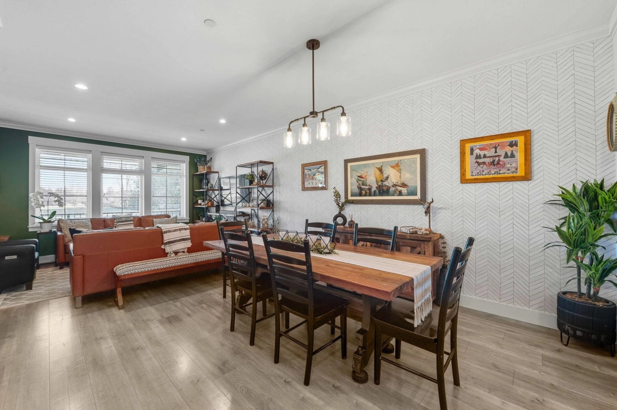 Kitchen Photo of 8689 Cedar Street, Mission, BC