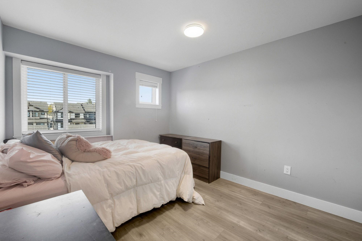 Mudroom Photo of 8689 Cedar Street, Mission, BC