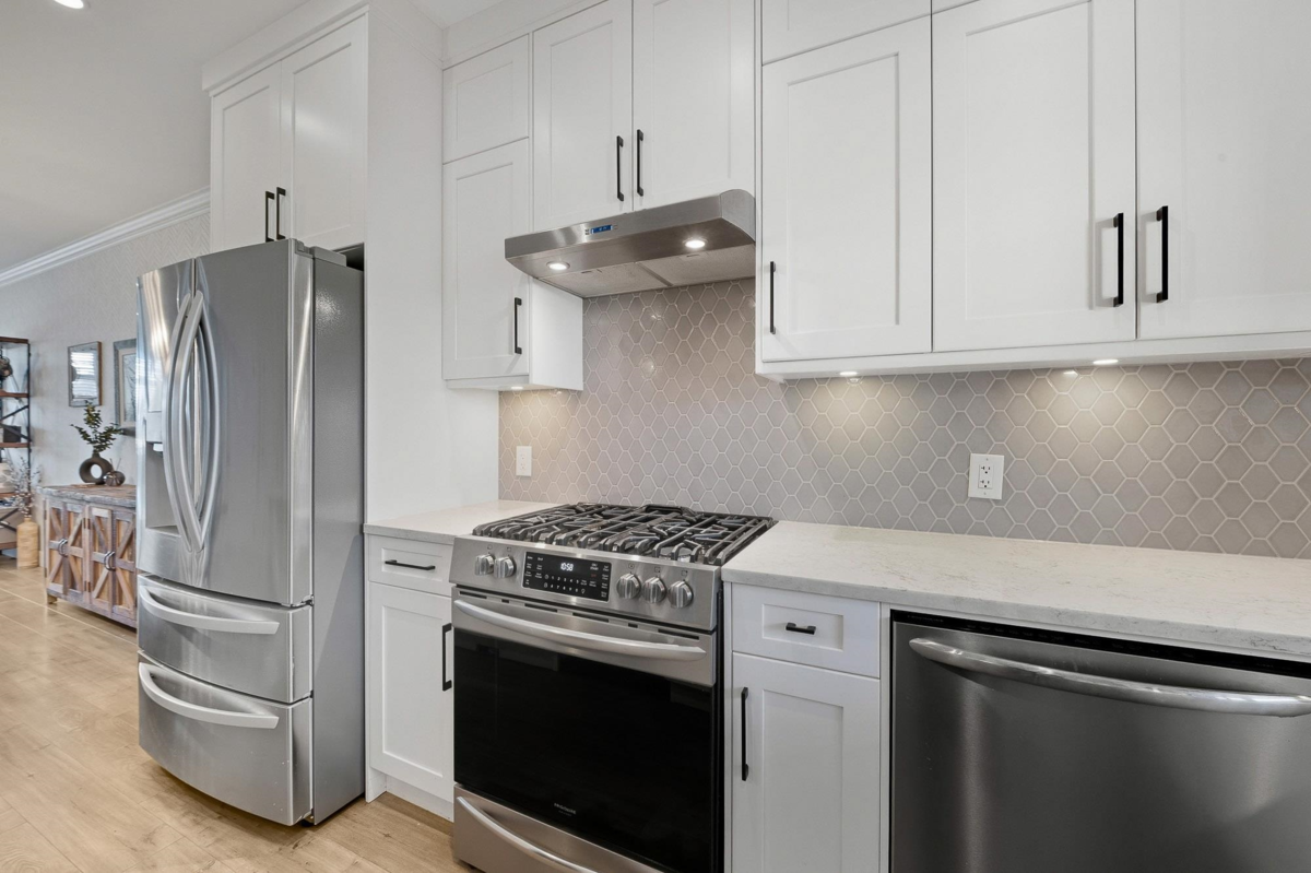 Walk-In Closet Photo of 8689 Cedar Street, Mission, BC