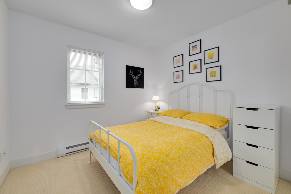 Hallway Photo of 58 2450 161a Street, Surrey, BC